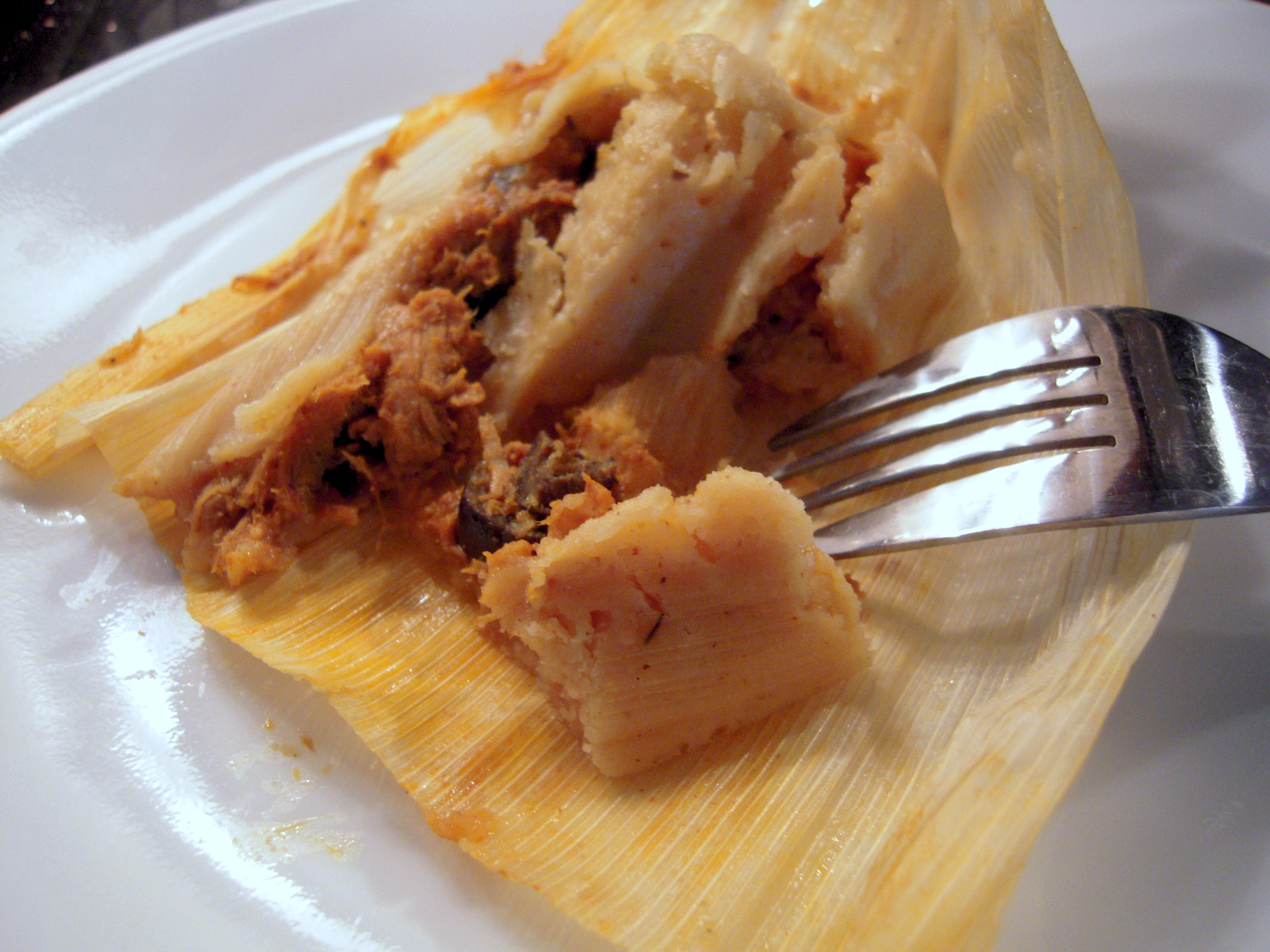 crazy-tasty-tamales-in-a-burbank-food-court-soulful-abode